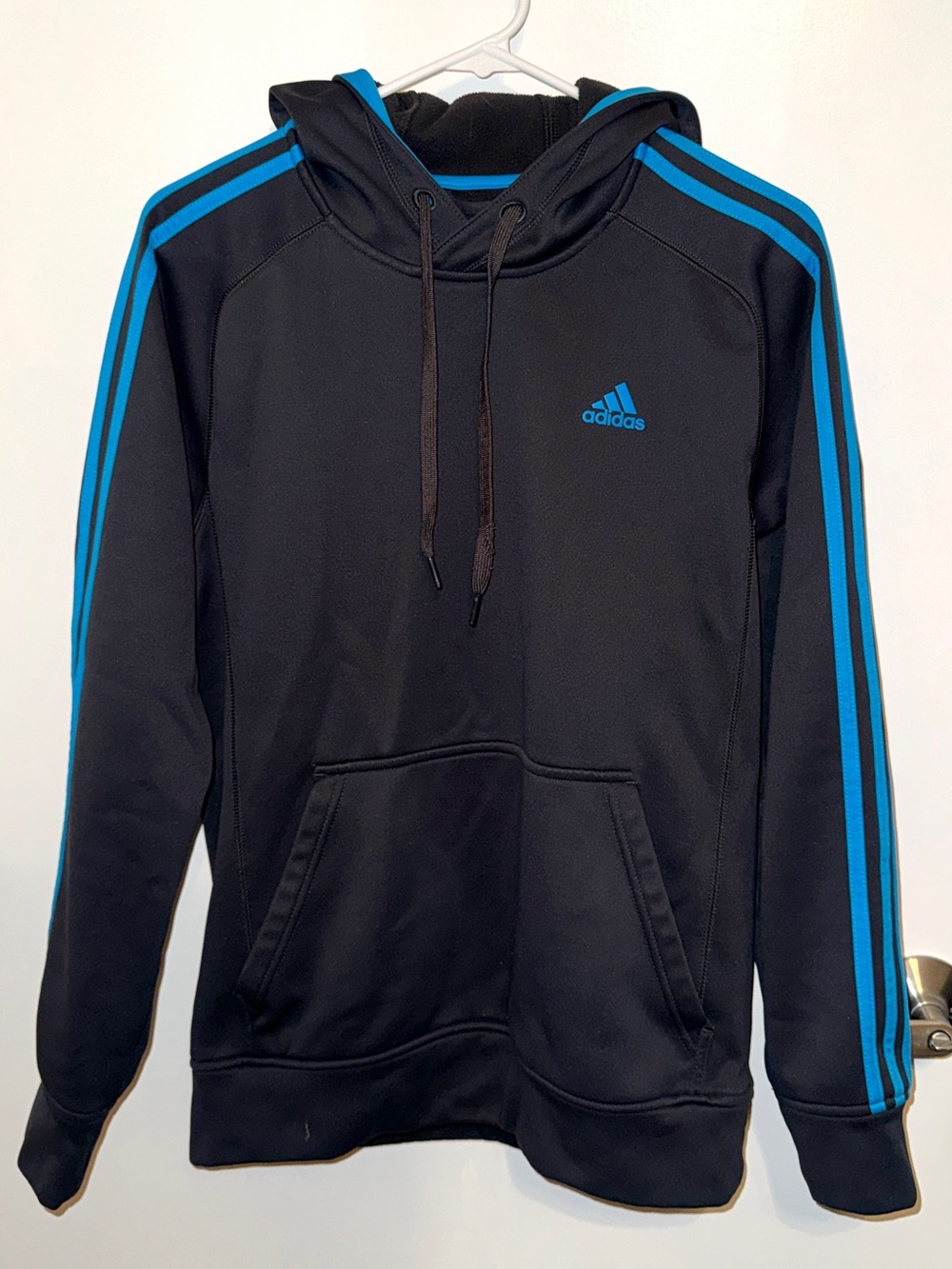adidas Black Hoodie sweatshirt with Bright Blue Stripes men’s small dry fit